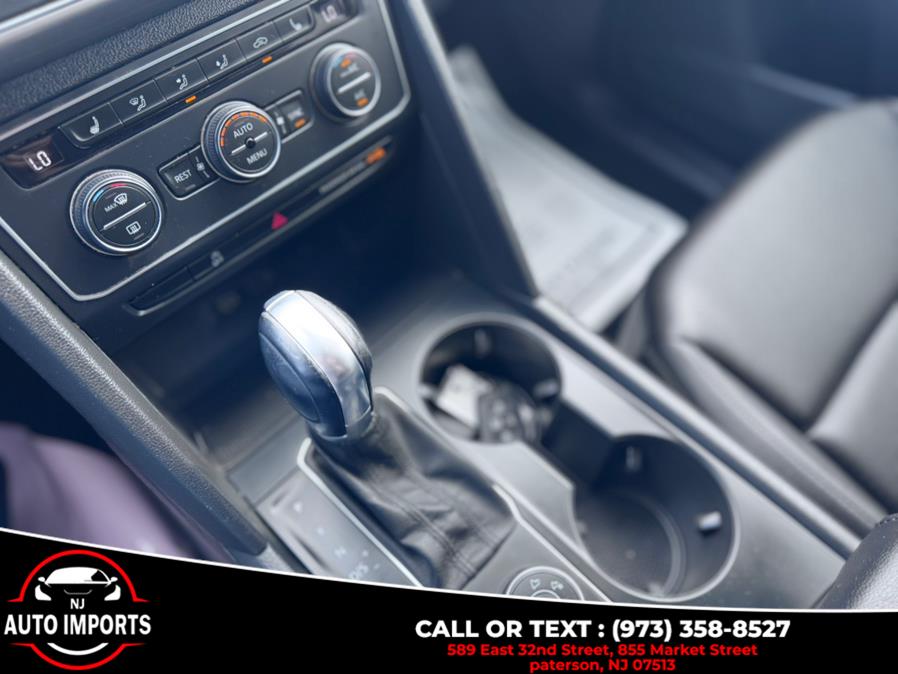 2019 Volkswagen Atlas 3.6L V6 SE w/Technology 4MOTION, available for sale in Paterson, New Jersey | NJ Auto Imports. Paterson, New Jersey 2019 Volkswagen Atlas 3.6L V6 SE w/Technology 4MOTION, available for sale in Paterson, New Jersey | NJ Auto Imports. Paterson, New Jersey
