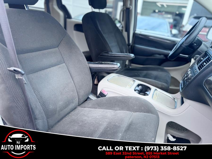 2016 Dodge Grand Caravan 4dr Wgn SXT, available for sale in Paterson, New Jersey | NJ Auto Imports. Paterson, New Jersey 2016 Dodge Grand Caravan 4dr Wgn SXT, available for sale in Paterson, New Jersey | NJ Auto Imports. Paterson, New Jersey