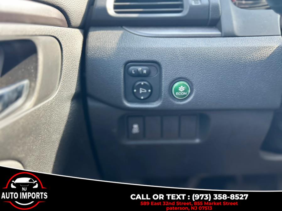 2017 Honda Pilot EX-L AWD, available for sale in Paterson, New Jersey | NJ Auto Imports. Paterson, New Jersey 2017 Honda Pilot EX-L AWD, available for sale in Paterson, New Jersey | NJ Auto Imports. Paterson, New Jersey