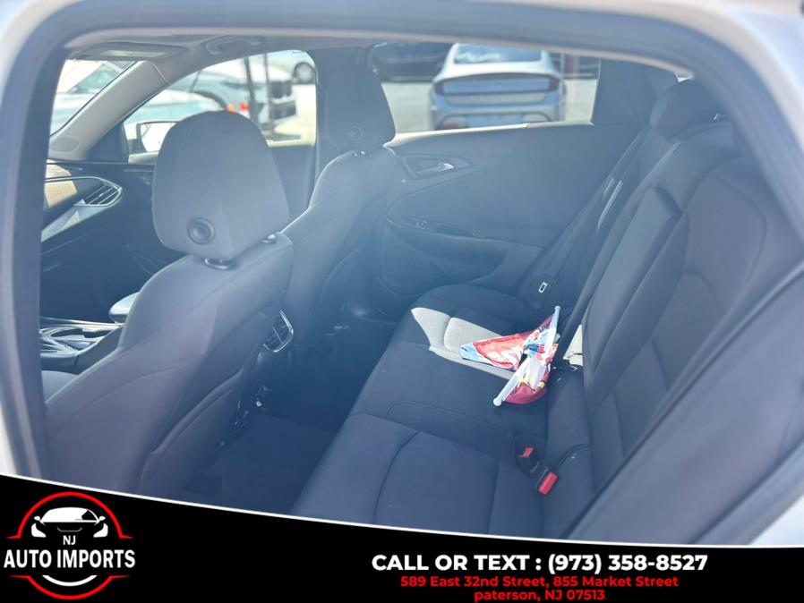 2017 Chevrolet Malibu 4dr Sdn LT w/1LT, available for sale in Paterson, New Jersey | NJ Auto Imports. Paterson, New Jersey 2017 Chevrolet Malibu 4dr Sdn LT w/1LT, available for sale in Paterson, New Jersey | NJ Auto Imports. Paterson, New Jersey