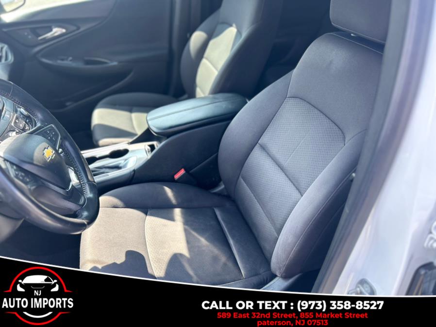 2017 Chevrolet Malibu 4dr Sdn LT w/1LT, available for sale in Paterson, New Jersey | NJ Auto Imports. Paterson, New Jersey 2017 Chevrolet Malibu 4dr Sdn LT w/1LT, available for sale in Paterson, New Jersey | NJ Auto Imports. Paterson, New Jersey