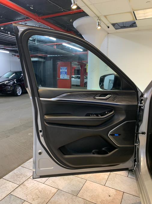 2021 Jeep Grand Cherokee L Overland 4x4, available for sale in Lodi, New Jersey | European Auto Expo. Lodi, New Jersey 2021 Jeep Grand Cherokee L Overland 4x4, available for sale in Lodi, New Jersey | European Auto Expo. Lodi, New Jersey