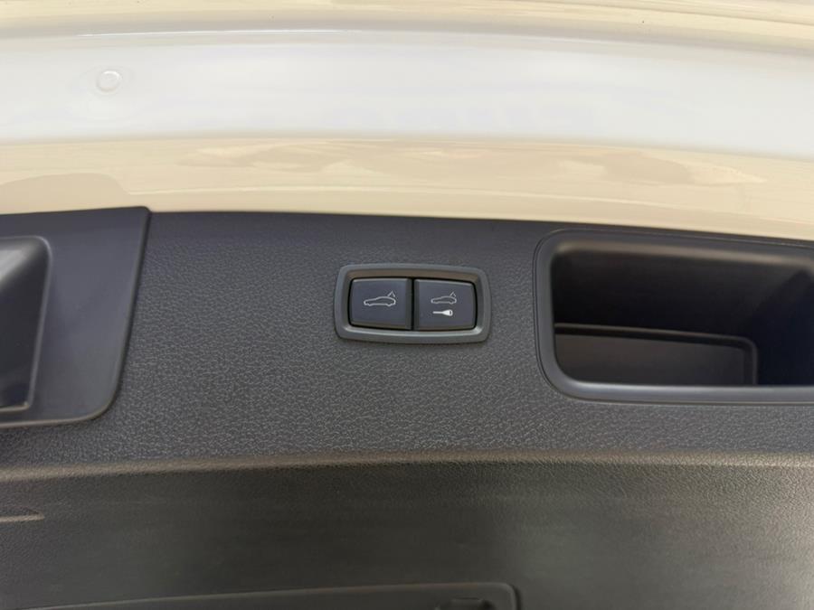 2022 Porsche Macan S AWD, available for sale in Lodi, New Jersey | European Auto Expo. Lodi, New Jersey 2022 Porsche Macan S AWD, available for sale in Lodi, New Jersey | European Auto Expo. Lodi, New Jersey