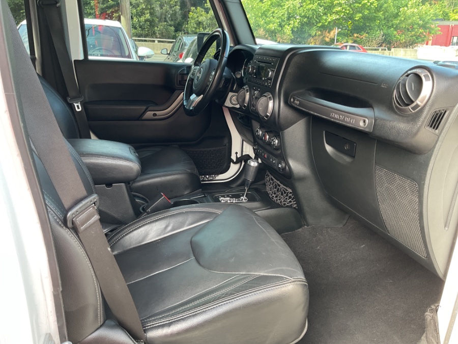 2018 Jeep Wrangler JK Unlimited Altitude 4x4, available for sale in Waterbury, Connecticut | Jim Juliani Motors. Waterbury, Connecticut 2018 Jeep Wrangler JK Unlimited Altitude 4x4, available for sale in Waterbury, Connecticut | Jim Juliani Motors. Waterbury, Connecticut