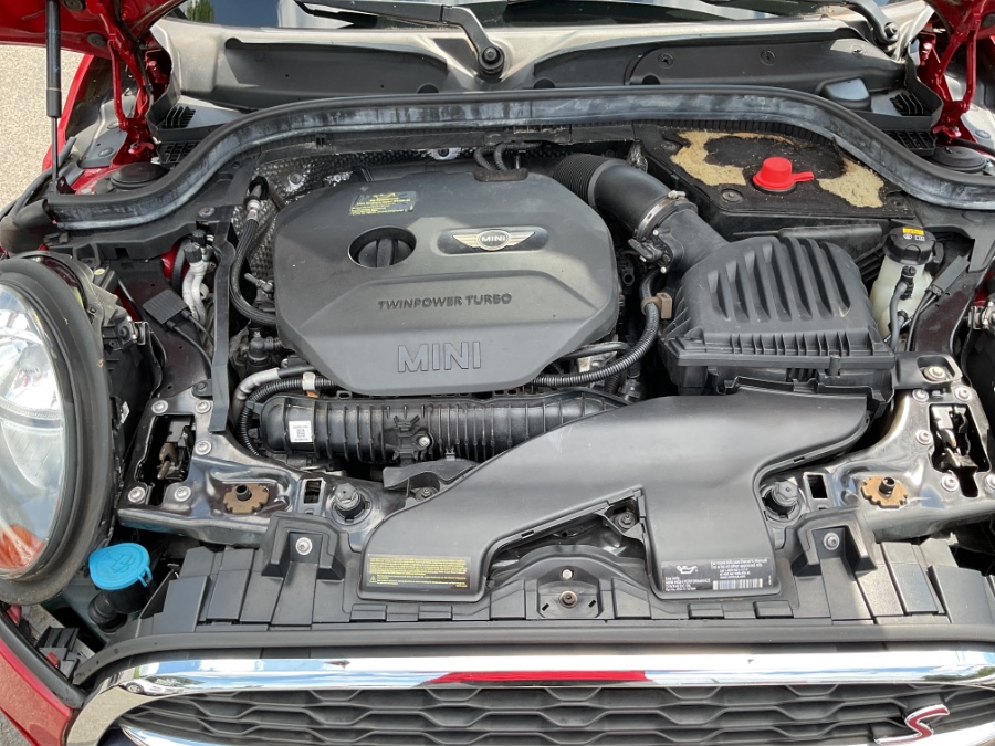 2015 MINI Cooper Hardtop 4 Door 4dr HB S, available for sale in Waterbury, Connecticut | Jim Juliani Motors. Waterbury, Connecticut 2015 MINI Cooper Hardtop 4 Door 4dr HB S, available for sale in Waterbury, Connecticut | Jim Juliani Motors. Waterbury, Connecticut