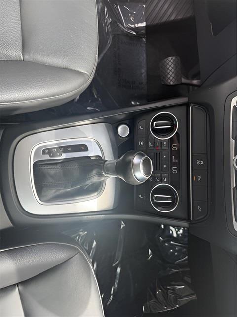 2016 Audi Q3 2.0T Premium Plus, available for sale in Stratford, Connecticut | Wiz Leasing Inc. Stratford, Connecticut 2016 Audi Q3 2.0T Premium Plus, available for sale in Stratford, Connecticut | Wiz Leasing Inc. Stratford, Connecticut