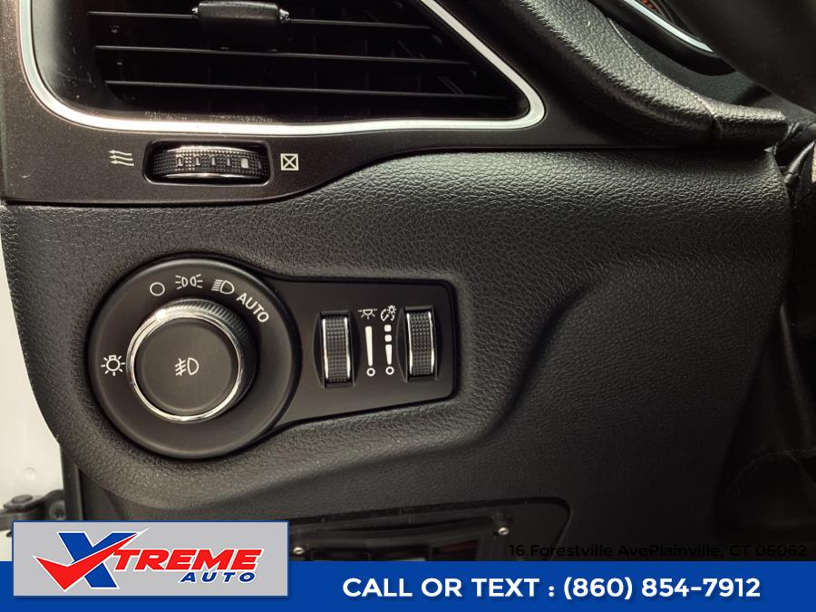 2019 Jeep Cherokee Trailhawk 4x4, available for sale in Plainville, Connecticut | Xtreme Auto. Plainville, Connecticut 2019 Jeep Cherokee Trailhawk 4x4, available for sale in Plainville, Connecticut | Xtreme Auto. Plainville, Connecticut