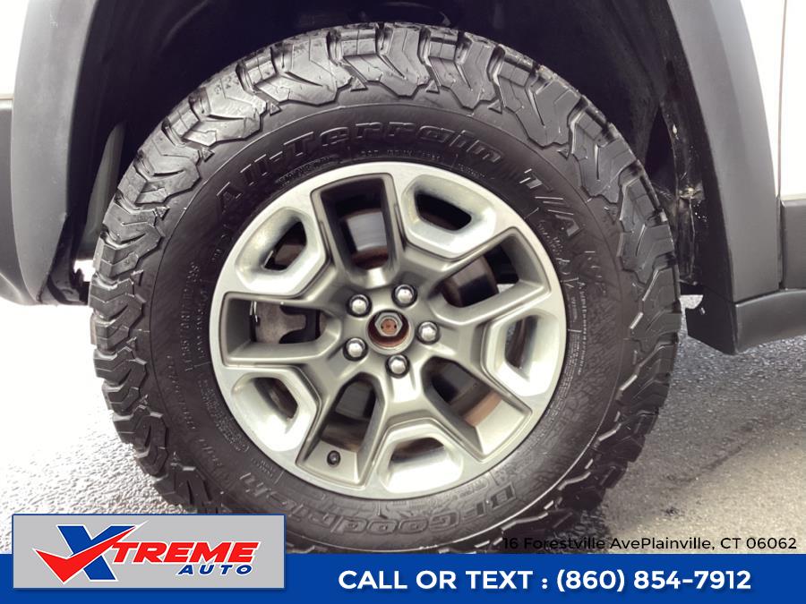 2019 Jeep Cherokee Trailhawk 4x4, available for sale in Plainville, Connecticut | Xtreme Auto. Plainville, Connecticut 2019 Jeep Cherokee Trailhawk 4x4, available for sale in Plainville, Connecticut | Xtreme Auto. Plainville, Connecticut