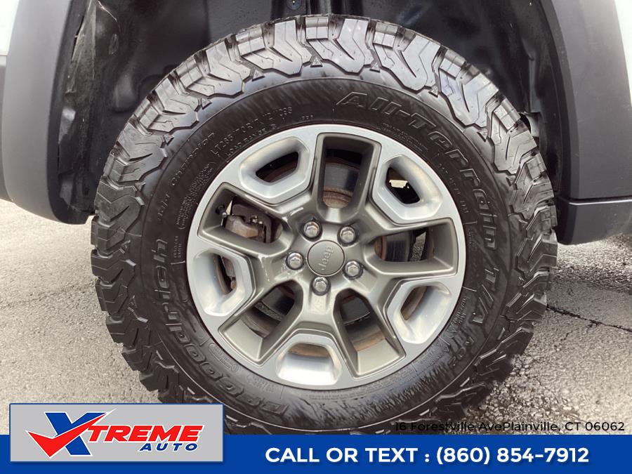 2019 Jeep Cherokee Trailhawk 4x4, available for sale in Plainville, Connecticut | Xtreme Auto. Plainville, Connecticut 2019 Jeep Cherokee Trailhawk 4x4, available for sale in Plainville, Connecticut | Xtreme Auto. Plainville, Connecticut