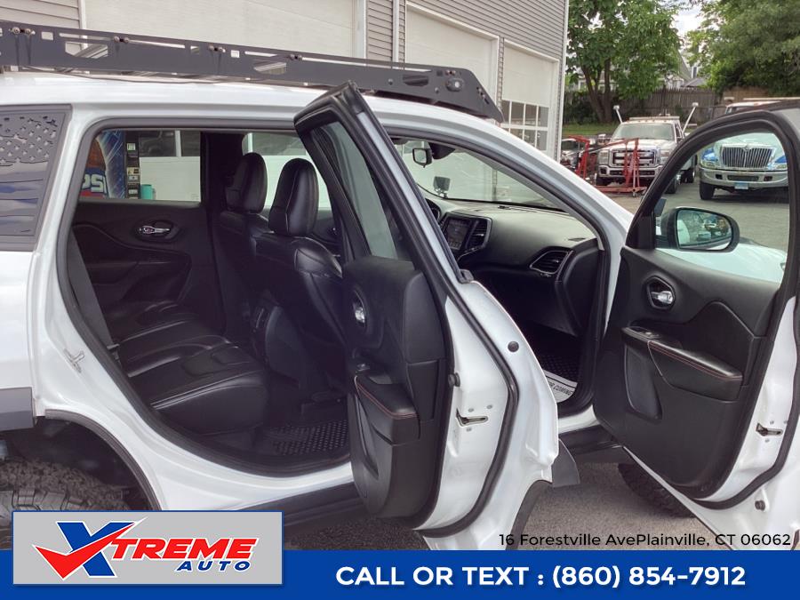 2019 Jeep Cherokee Trailhawk 4x4, available for sale in Plainville, Connecticut | Xtreme Auto. Plainville, Connecticut 2019 Jeep Cherokee Trailhawk 4x4, available for sale in Plainville, Connecticut | Xtreme Auto. Plainville, Connecticut