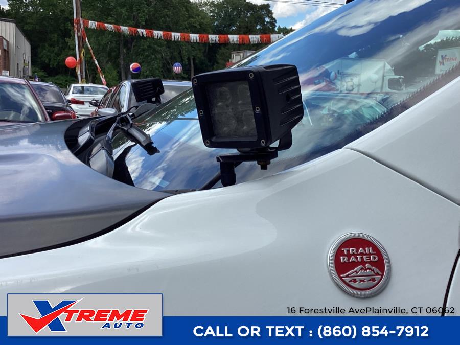 2019 Jeep Cherokee Trailhawk 4x4, available for sale in Plainville, Connecticut | Xtreme Auto. Plainville, Connecticut 2019 Jeep Cherokee Trailhawk 4x4, available for sale in Plainville, Connecticut | Xtreme Auto. Plainville, Connecticut
