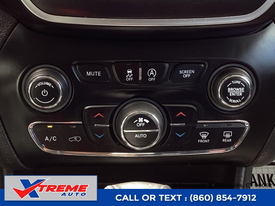 2019 Jeep Cherokee Trailhawk 4x4, available for sale in Plainville, Connecticut | Xtreme Auto. Plainville, Connecticut 2019 Jeep Cherokee Trailhawk 4x4, available for sale in Plainville, Connecticut | Xtreme Auto. Plainville, Connecticut
