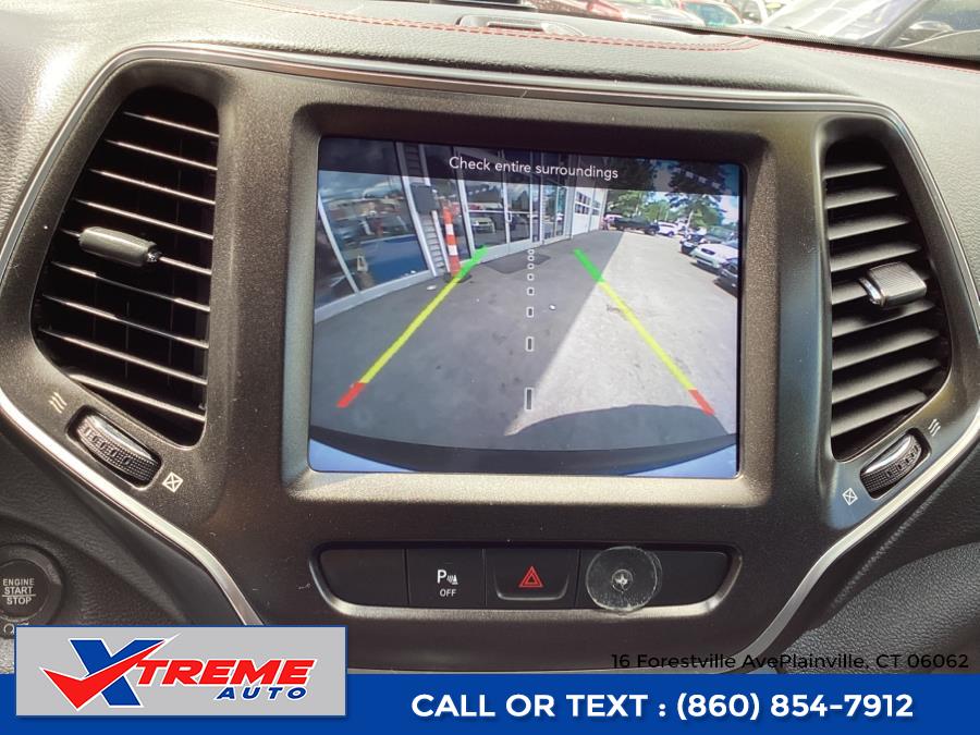 2019 Jeep Cherokee Trailhawk 4x4, available for sale in Plainville, Connecticut | Xtreme Auto. Plainville, Connecticut 2019 Jeep Cherokee Trailhawk 4x4, available for sale in Plainville, Connecticut | Xtreme Auto. Plainville, Connecticut