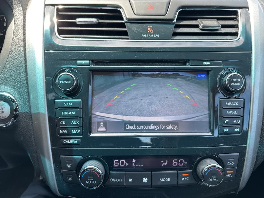 2015 Nissan Altima 4dr Sdn V6 3.5 SL, available for sale in Milford, Connecticut | Dealertown Auto Wholesalers. Milford, Connecticut 2015 Nissan Altima 4dr Sdn V6 3.5 SL, available for sale in Milford, Connecticut | Dealertown Auto Wholesalers. Milford, Connecticut