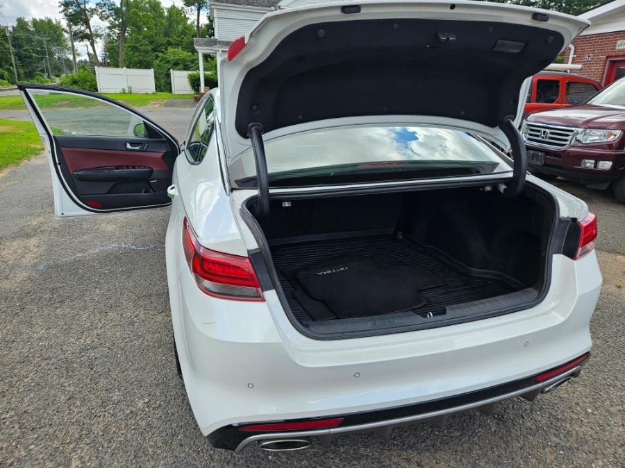 2016 Kia Optima 4dr Sdn SX Turbo, available for sale in East Windsor, Connecticut | Toro Auto. East Windsor, Connecticut 2016 Kia Optima 4dr Sdn SX Turbo, available for sale in East Windsor, Connecticut | Toro Auto. East Windsor, Connecticut