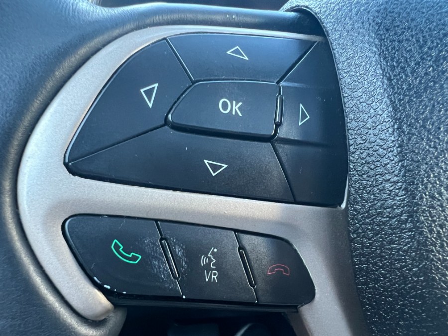 2014 Jeep Grand Cherokee 4WD 4dr Limited, available for sale in Bristol, Connecticut | Bristol Auto Center LLC. Bristol, Connecticut 2014 Jeep Grand Cherokee 4WD 4dr Limited, available for sale in Bristol, Connecticut | Bristol Auto Center LLC. Bristol, Connecticut