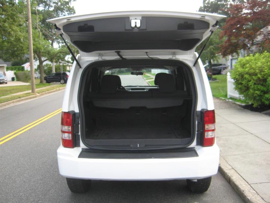 2011 Jeep Liberty Sport 4x4 4dr SUV, available for sale in Massapequa, New York | Rite Choice Auto Inc.. Massapequa, New York 2011 Jeep Liberty Sport 4x4 4dr SUV, available for sale in Massapequa, New York | Rite Choice Auto Inc.. Massapequa, New York