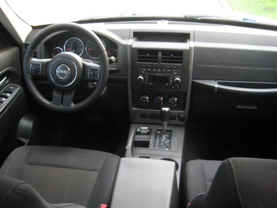 2011 Jeep Liberty Sport 4x4 4dr SUV, available for sale in Massapequa, New York | Rite Choice Auto Inc.. Massapequa, New York 2011 Jeep Liberty Sport 4x4 4dr SUV, available for sale in Massapequa, New York | Rite Choice Auto Inc.. Massapequa, New York
