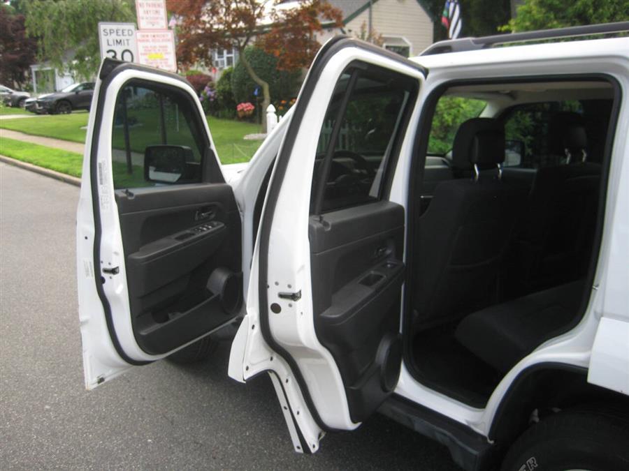 2011 Jeep Liberty Sport 4x4 4dr SUV, available for sale in Massapequa, New York | Rite Choice Auto Inc.. Massapequa, New York 2011 Jeep Liberty Sport 4x4 4dr SUV, available for sale in Massapequa, New York | Rite Choice Auto Inc.. Massapequa, New York