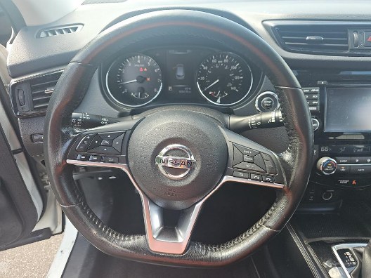 2017 Nissan Rogue Sport AWD SL, available for sale in Temple Hills, Maryland | Temple Hills Used Car. Temple Hills, Maryland 2017 Nissan Rogue Sport AWD SL, available for sale in Temple Hills, Maryland | Temple Hills Used Car. Temple Hills, Maryland