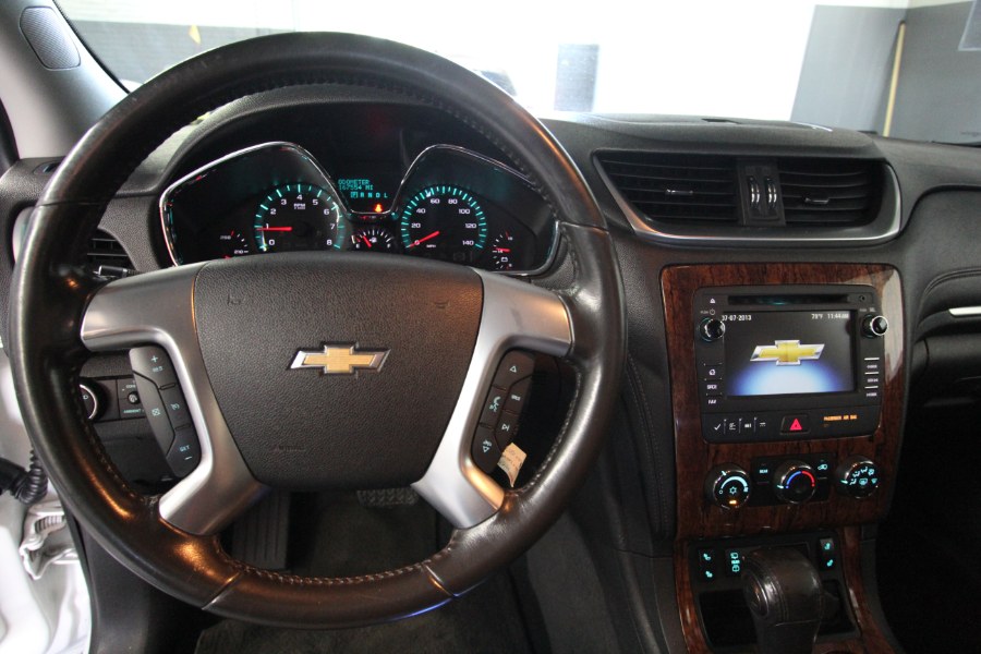 2014 Chevrolet Traverse FWD 4dr LT w/1LT, available for sale in Garden Grove, California | U Save Auto Auction. Garden Grove, California 2014 Chevrolet Traverse FWD 4dr LT w/1LT, available for sale in Garden Grove, California | U Save Auto Auction. Garden Grove, California