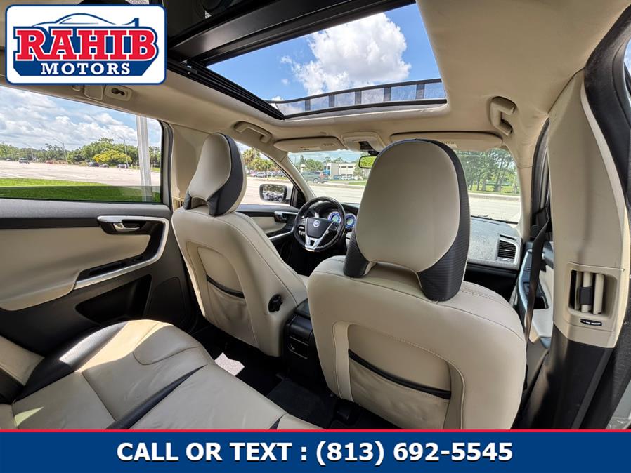 2011 Volvo XC60 FWD 4dr 3.2L R-Design w/Moonroof, available for sale in Orlando, Florida | Rahib inc. Orlando, Florida 2011 Volvo XC60 FWD 4dr 3.2L R-Design w/Moonroof, available for sale in Orlando, Florida | Rahib inc. Orlando, Florida