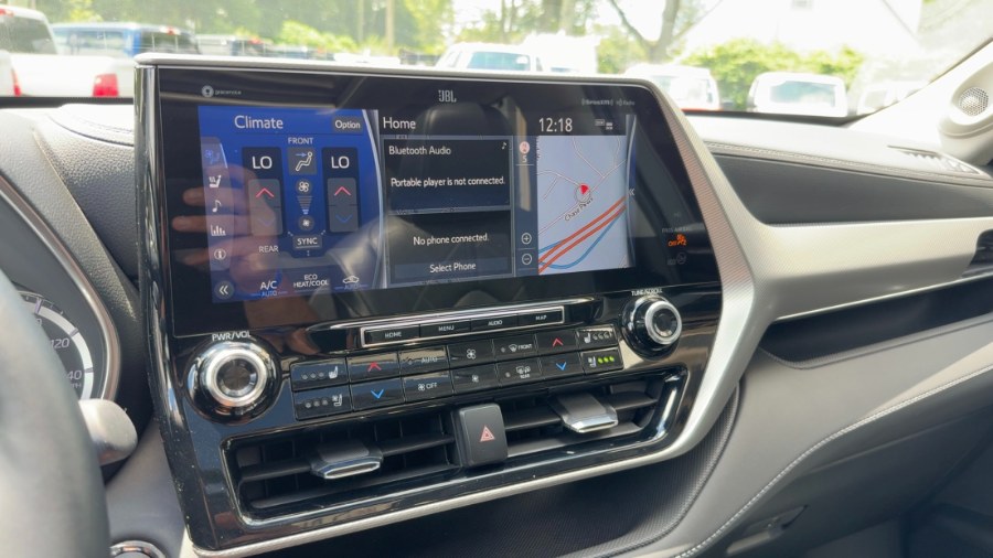 2022 Toyota Highlander Platinum AWD (Natl), available for sale in Waterbury, Connecticut | West End Automotive Center. Waterbury, Connecticut 2022 Toyota Highlander Platinum AWD (Natl), available for sale in Waterbury, Connecticut | West End Automotive Center. Waterbury, Connecticut