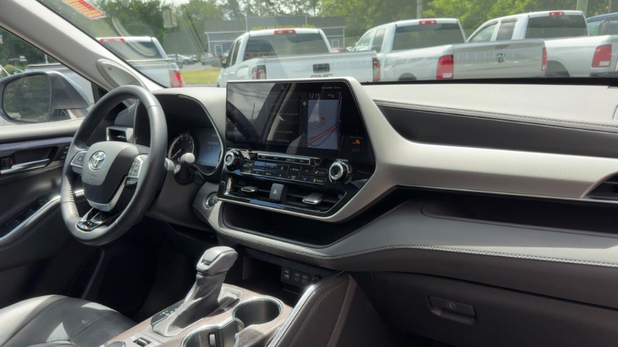 2022 Toyota Highlander Platinum AWD (Natl), available for sale in Waterbury, Connecticut | West End Automotive Center. Waterbury, Connecticut 2022 Toyota Highlander Platinum AWD (Natl), available for sale in Waterbury, Connecticut | West End Automotive Center. Waterbury, Connecticut