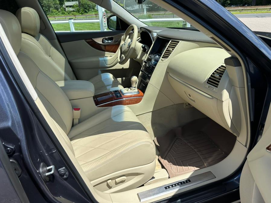 2011 INFINITI FX35 AWD 4dr, available for sale in South Windsor, Connecticut | Mike And Tony Auto Sales, Inc. South Windsor, Connecticut 2011 INFINITI FX35 AWD 4dr, available for sale in South Windsor, Connecticut | Mike And Tony Auto Sales, Inc. South Windsor, Connecticut