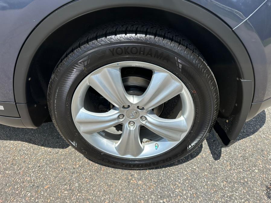 2011 INFINITI FX35 AWD 4dr, available for sale in South Windsor, Connecticut | Mike And Tony Auto Sales, Inc. South Windsor, Connecticut 2011 INFINITI FX35 AWD 4dr, available for sale in South Windsor, Connecticut | Mike And Tony Auto Sales, Inc. South Windsor, Connecticut