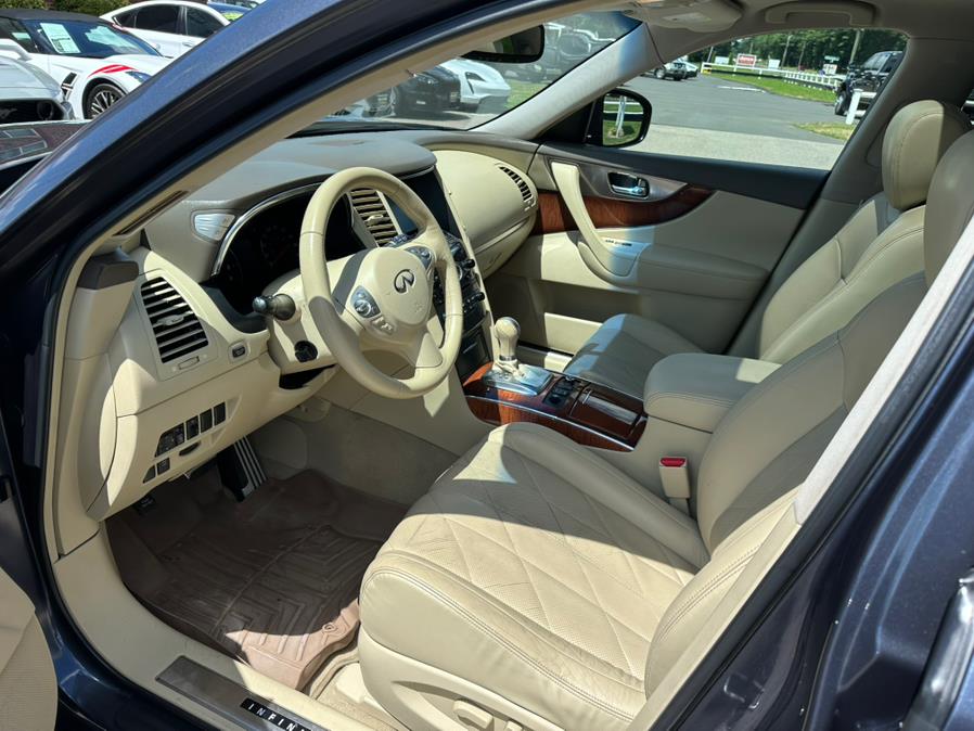 2011 INFINITI FX35 AWD 4dr, available for sale in South Windsor, Connecticut | Mike And Tony Auto Sales, Inc. South Windsor, Connecticut 2011 INFINITI FX35 AWD 4dr, available for sale in South Windsor, Connecticut | Mike And Tony Auto Sales, Inc. South Windsor, Connecticut