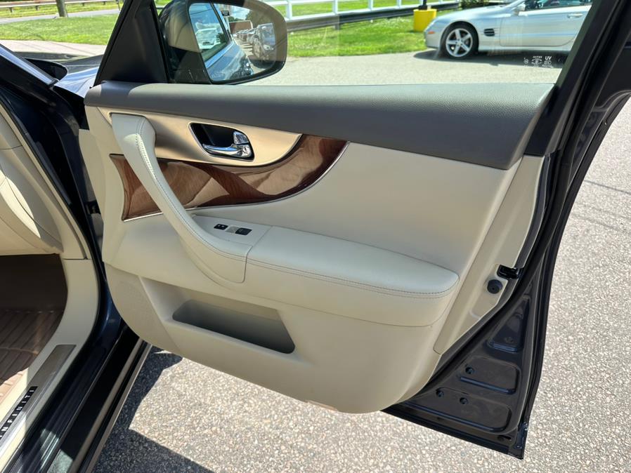 2011 INFINITI FX35 AWD 4dr, available for sale in South Windsor, Connecticut | Mike And Tony Auto Sales, Inc. South Windsor, Connecticut 2011 INFINITI FX35 AWD 4dr, available for sale in South Windsor, Connecticut | Mike And Tony Auto Sales, Inc. South Windsor, Connecticut