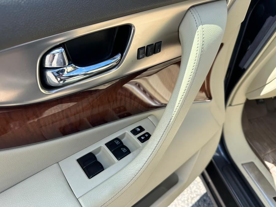 2011 INFINITI FX35 AWD 4dr, available for sale in South Windsor, Connecticut | Mike And Tony Auto Sales, Inc. South Windsor, Connecticut 2011 INFINITI FX35 AWD 4dr, available for sale in South Windsor, Connecticut | Mike And Tony Auto Sales, Inc. South Windsor, Connecticut