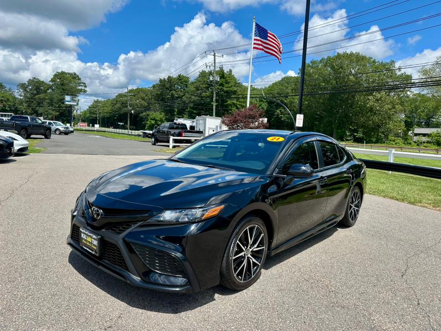 Used 2021 Toyota Camry in South Windsor, Connecticut | Mike And Tony Auto Sales, Inc. South Windsor, Connecticut