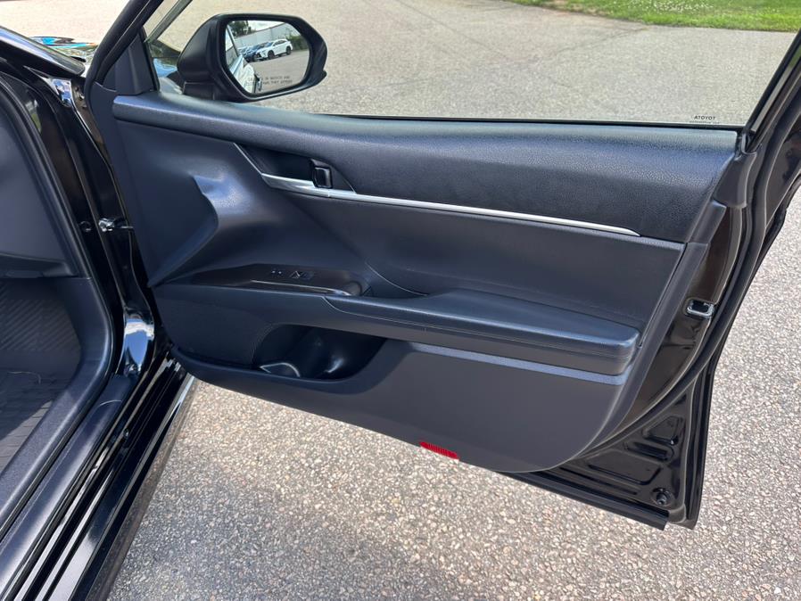 2021 Toyota Camry SE Auto (Natl), available for sale in South Windsor, Connecticut | Mike And Tony Auto Sales, Inc. South Windsor, Connecticut 2021 Toyota Camry SE Auto (Natl), available for sale in South Windsor, Connecticut | Mike And Tony Auto Sales, Inc. South Windsor, Connecticut