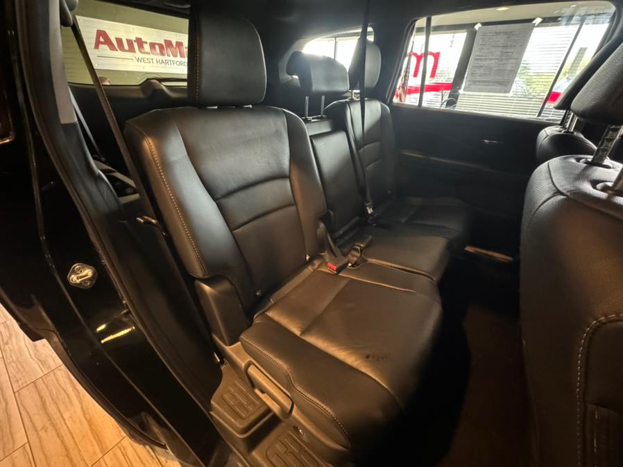 2017 Honda Pilot EX-L AWD, available for sale in West Hartford, Connecticut | AutoMax. West Hartford, Connecticut 2017 Honda Pilot EX-L AWD, available for sale in West Hartford, Connecticut | AutoMax. West Hartford, Connecticut