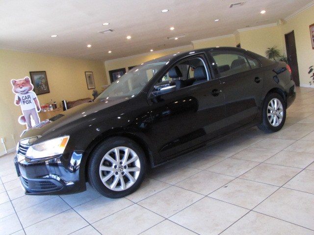 2012 Volkswagen Jetta Sedan 4dr Auto SE w/Convenience & Sunroof PZEV, available for sale in Placentia, California | Auto Network Group Inc. Placentia, California 2012 Volkswagen Jetta Sedan 4dr Auto SE w/Convenience & Sunroof PZEV, available for sale in Placentia, California | Auto Network Group Inc. Placentia, California