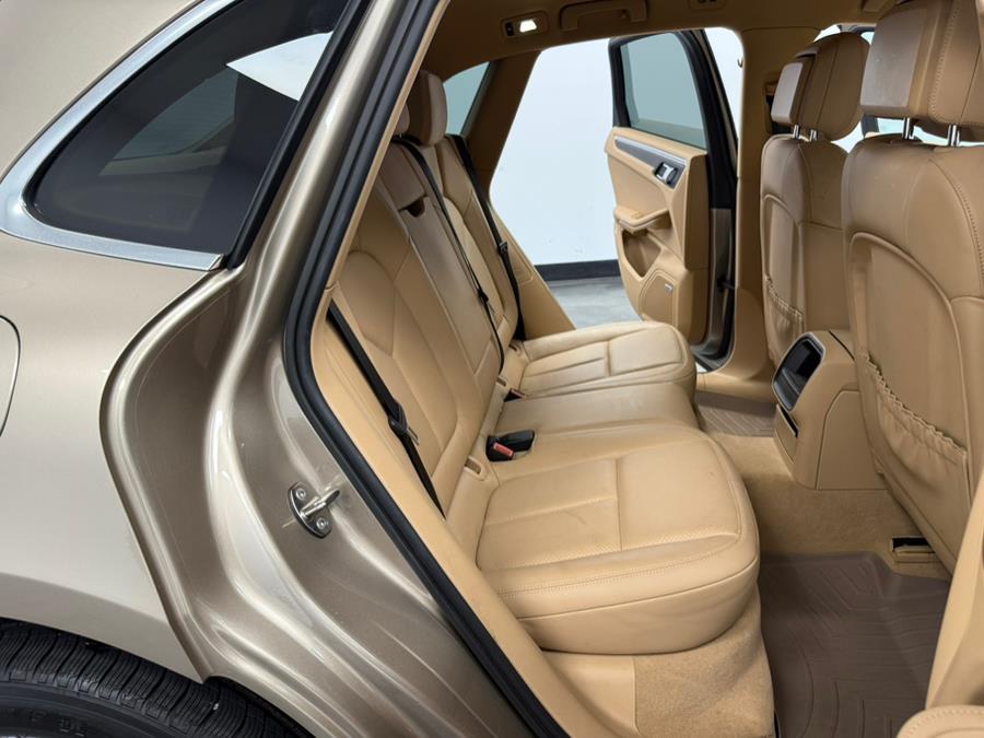2015 Porsche Macan AWD 4dr S, available for sale in Elizabeth, New Jersey | M Auto Group. Elizabeth, New Jersey 2015 Porsche Macan AWD 4dr S, available for sale in Elizabeth, New Jersey | M Auto Group. Elizabeth, New Jersey