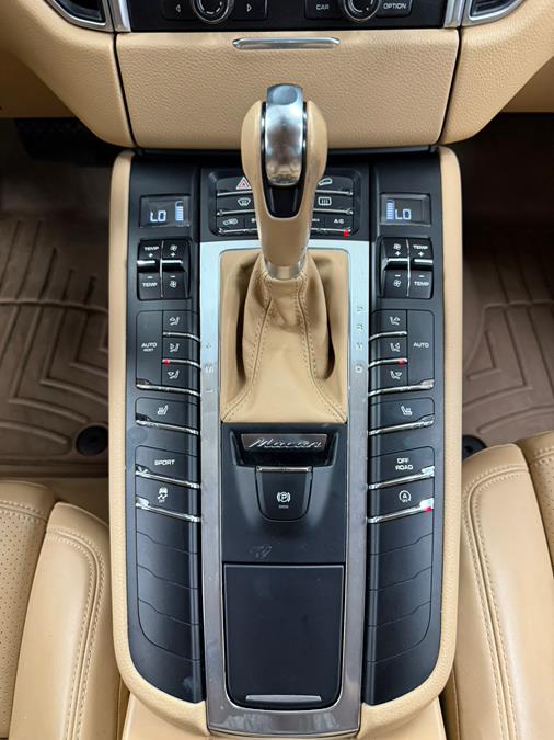 2015 Porsche Macan AWD 4dr S, available for sale in Elizabeth, New Jersey | M Auto Group. Elizabeth, New Jersey 2015 Porsche Macan AWD 4dr S, available for sale in Elizabeth, New Jersey | M Auto Group. Elizabeth, New Jersey