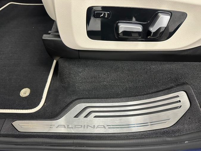 2022 BMW X7 ALPINA XB7 Sports Activity Vehicle, available for sale in Elizabeth, New Jersey | M Auto Group. Elizabeth, New Jersey 2022 BMW X7 ALPINA XB7 Sports Activity Vehicle, available for sale in Elizabeth, New Jersey | M Auto Group. Elizabeth, New Jersey