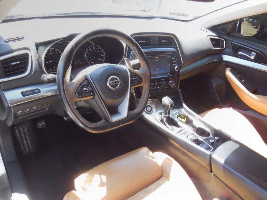 2016 Nissan Maxima 4dr Sdn 3.5 SR, available for sale in Hawaiian Gardens, California | Luxe Motors. Hawaiian Gardens, California 2016 Nissan Maxima 4dr Sdn 3.5 SR, available for sale in Hawaiian Gardens, California | Luxe Motors. Hawaiian Gardens, California