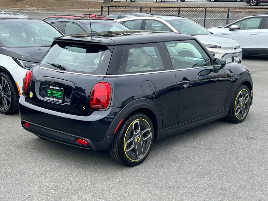 2022 MINI Cooper SE EV, available for sale in Daly City, California | Green Light Auto Wholesale. Daly City, California 2022 MINI Cooper SE EV, available for sale in Daly City, California | Green Light Auto Wholesale. Daly City, California