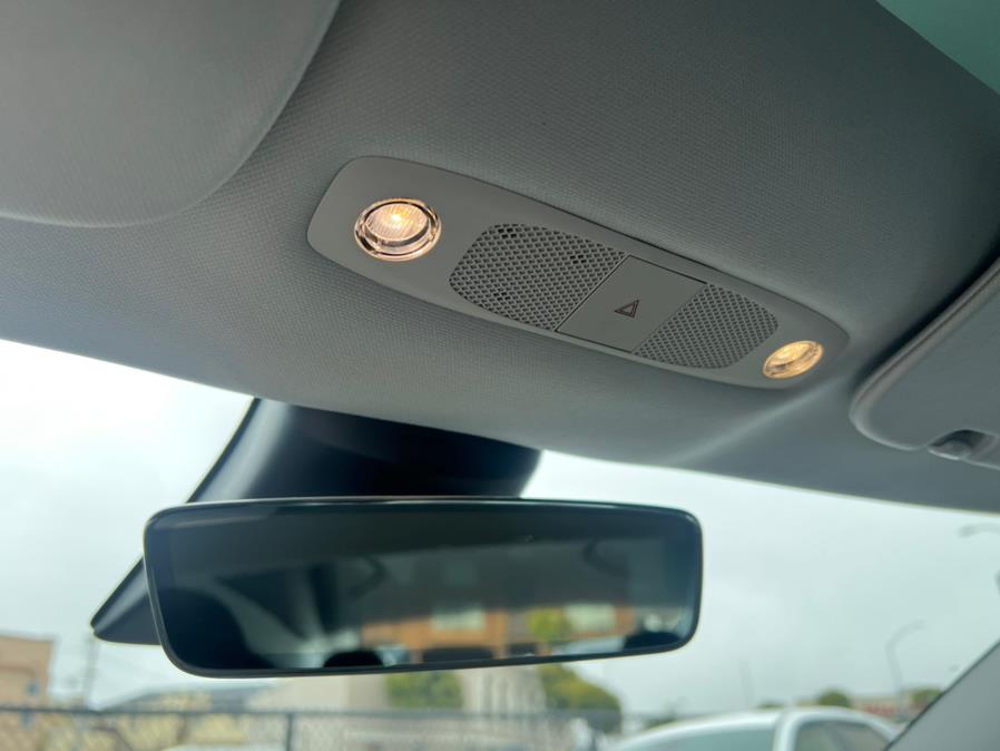 2019 Tesla Model 3 Standard Range Plus, available for sale in Daly City, California | Green Light Auto Wholesale. Daly City, California 2019 Tesla Model 3 Standard Range Plus, available for sale in Daly City, California | Green Light Auto Wholesale. Daly City, California