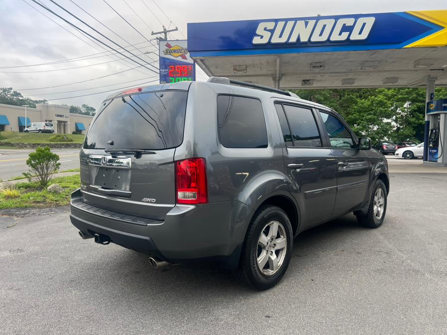 2011 Honda Pilot 4WD 4dr EX, available for sale in Swansea, Massachusetts | Gas On The Run. Swansea, Massachusetts 2011 Honda Pilot 4WD 4dr EX, available for sale in Swansea, Massachusetts | Gas On The Run. Swansea, Massachusetts