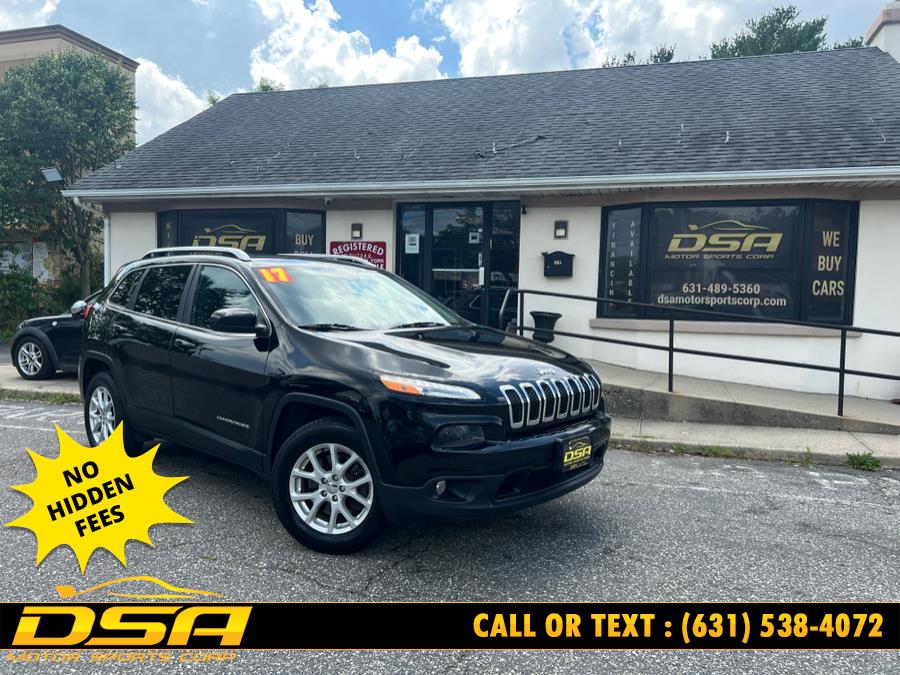 Used 2017 Jeep Cherokee in Commack, New York | DSA Motor Sports Corp. Commack, New York