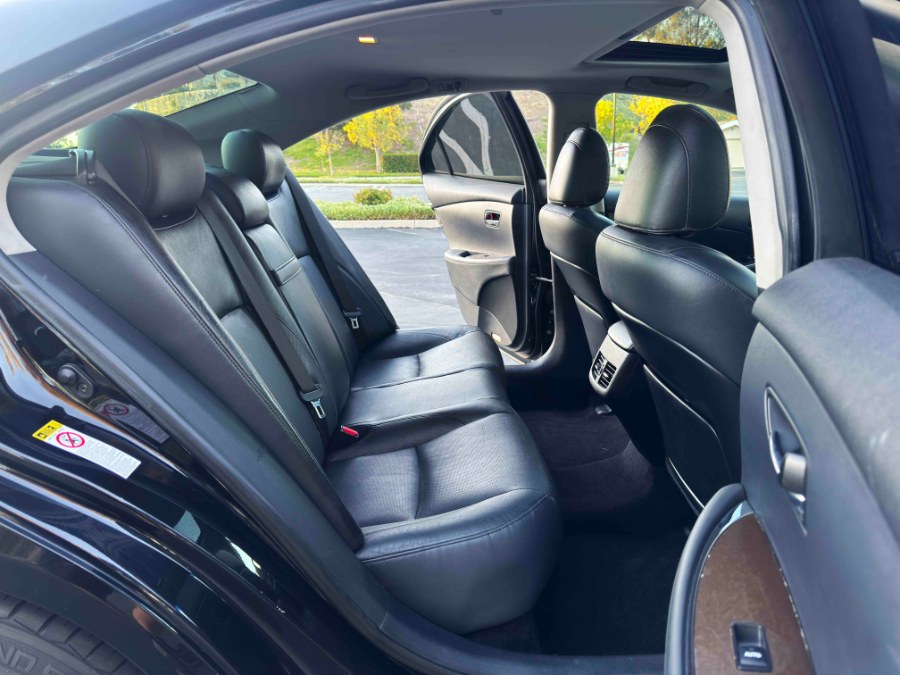 2011 Lexus ES 350 4dr Sdn, available for sale in Lake Forest, California | Pacific Green Line. Lake Forest, California 2011 Lexus ES 350 4dr Sdn, available for sale in Lake Forest, California | Pacific Green Line. Lake Forest, California