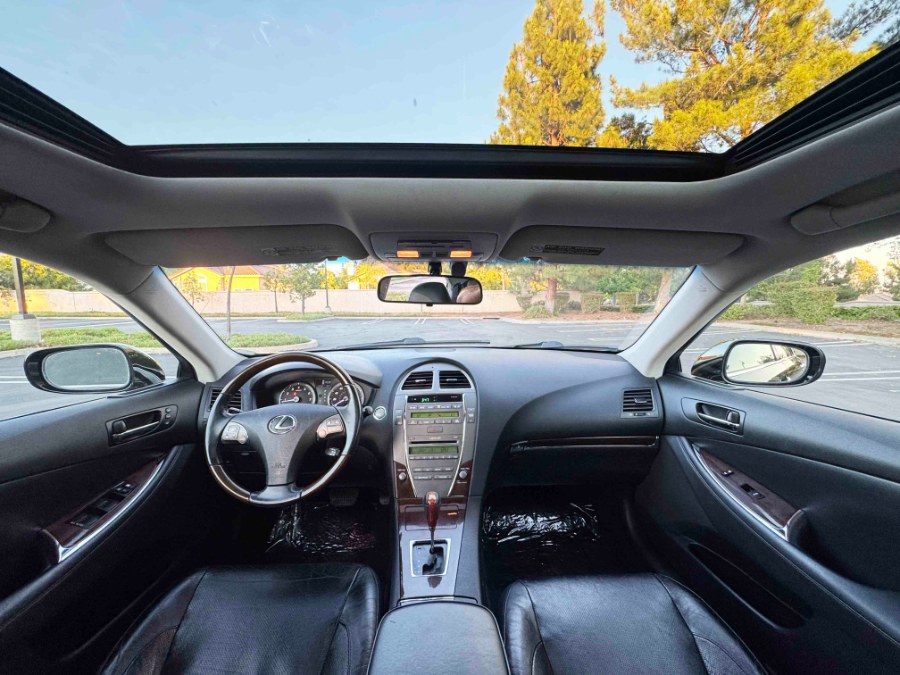 2011 Lexus ES 350 4dr Sdn, available for sale in Lake Forest, California | Pacific Green Line. Lake Forest, California 2011 Lexus ES 350 4dr Sdn, available for sale in Lake Forest, California | Pacific Green Line. Lake Forest, California