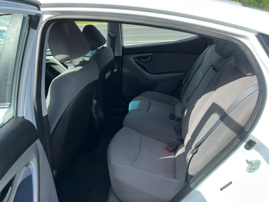 2016 Hyundai Elantra 4dr Sdn Auto SE (Alabama Plant), available for sale in Westfield, Massachusetts | Auto Wings Cop. Westfield, Massachusetts 2016 Hyundai Elantra 4dr Sdn Auto SE (Alabama Plant), available for sale in Westfield, Massachusetts | Auto Wings Cop. Westfield, Massachusetts