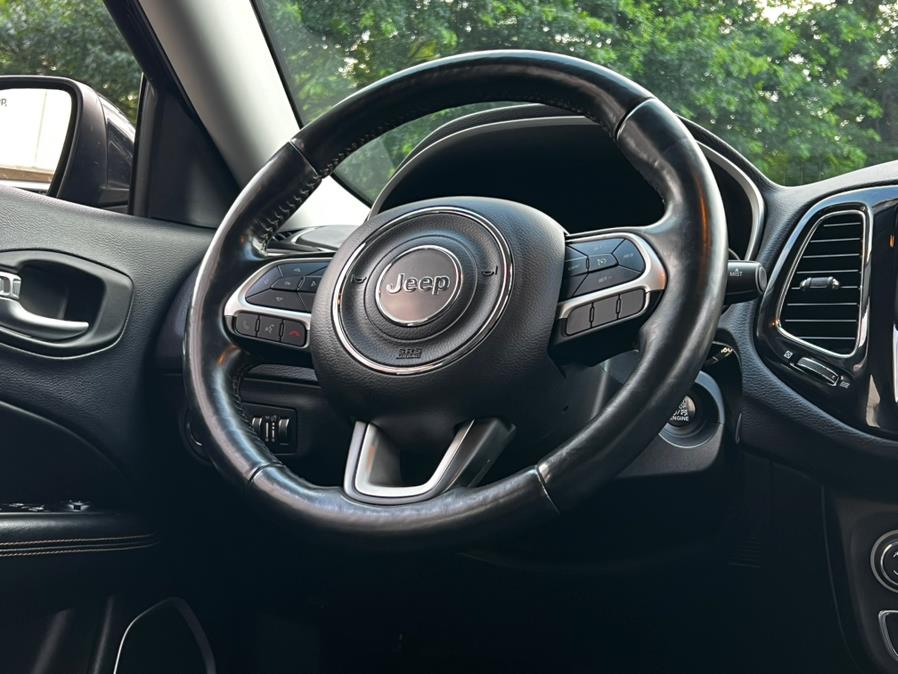 2017 Jeep Compass Limited 4x4, available for sale in Irvington, New Jersey | Elis Motors Corp. Irvington, New Jersey 2017 Jeep Compass Limited 4x4, available for sale in Irvington, New Jersey | Elis Motors Corp. Irvington, New Jersey