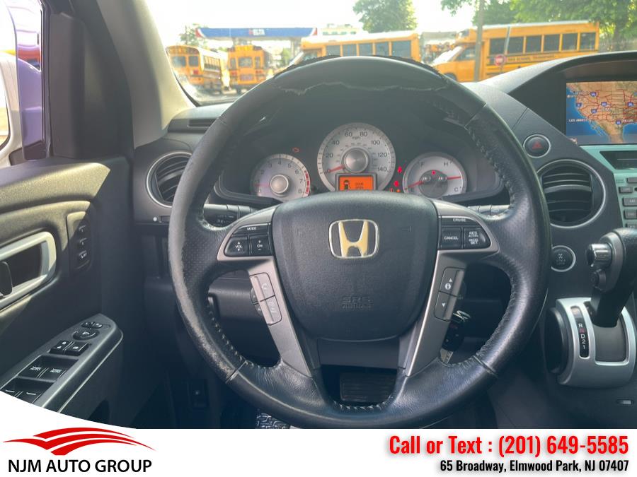 2011 Honda Pilot 4WD 4dr Touring w/RES & Navi, available for sale in Elmwood Park, New Jersey | NJM Auto Group. Elmwood Park, New Jersey 2011 Honda Pilot 4WD 4dr Touring w/RES & Navi, available for sale in Elmwood Park, New Jersey | NJM Auto Group. Elmwood Park, New Jersey